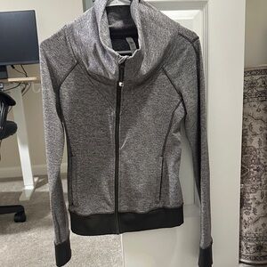 Lululemon Be Present Jacket Gray Size 6 Zip Up